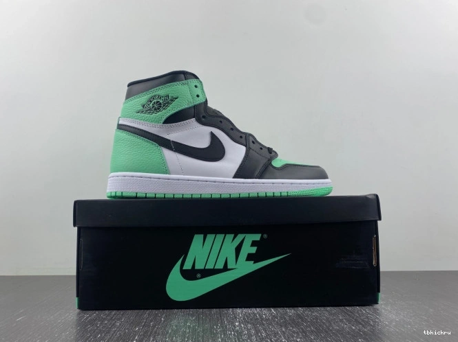 Reps TBkick DZ5485-130 1 Jordan OG Air Glow Green High 0820